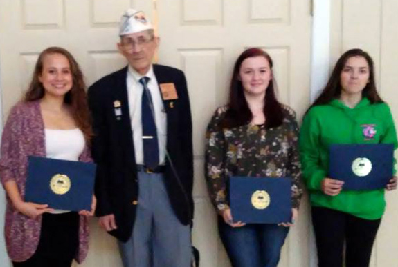 <i>Teens honored for patriotic essays</i>