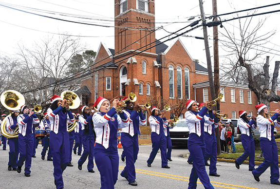 <i>A marching band, floats and Santa featured in Louisburg, pics 1</i>