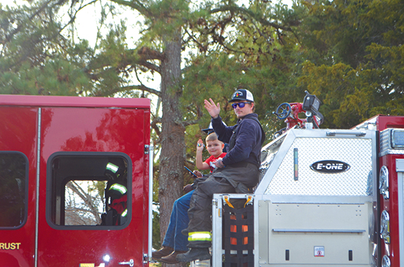 Parades in Franklinton and Alert as different as night and day, pics 3